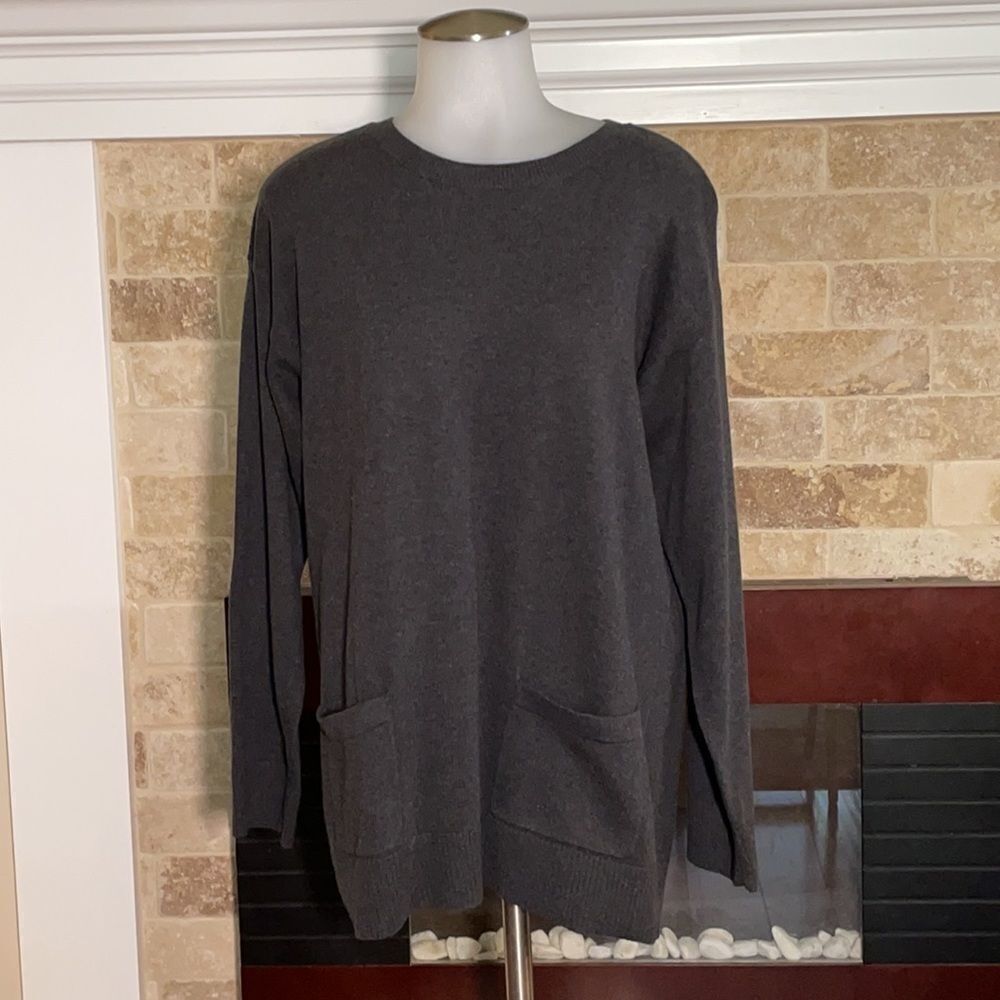 JEANNE PIERRE Oversized sweater